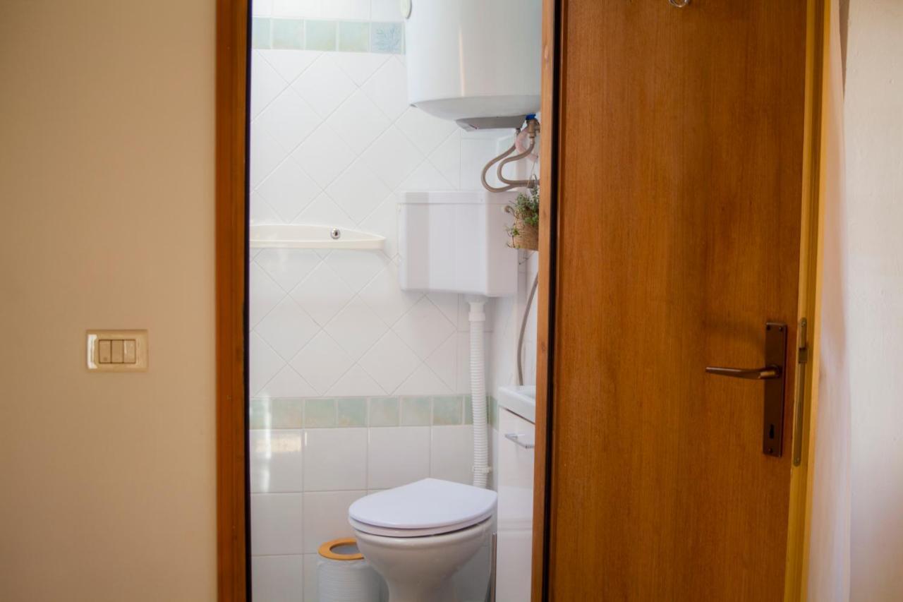Amarilis Rooms Groznjan Ngoại thất bức ảnh