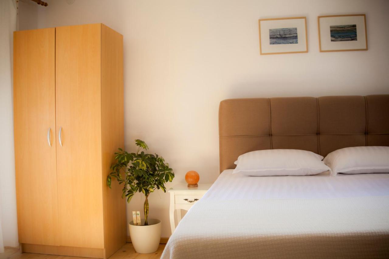 Amarilis Rooms Groznjan Ngoại thất bức ảnh