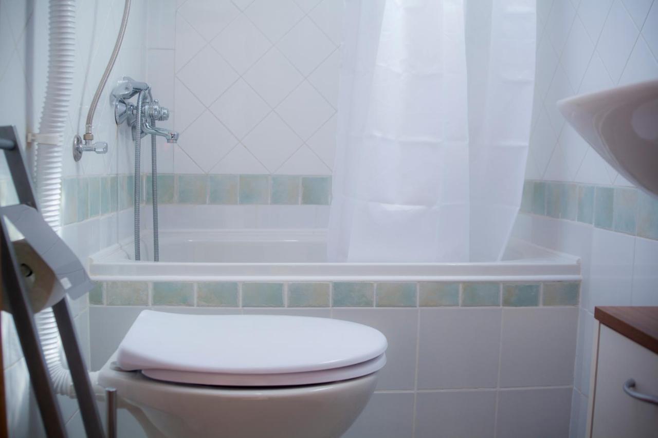 Amarilis Rooms Groznjan Ngoại thất bức ảnh