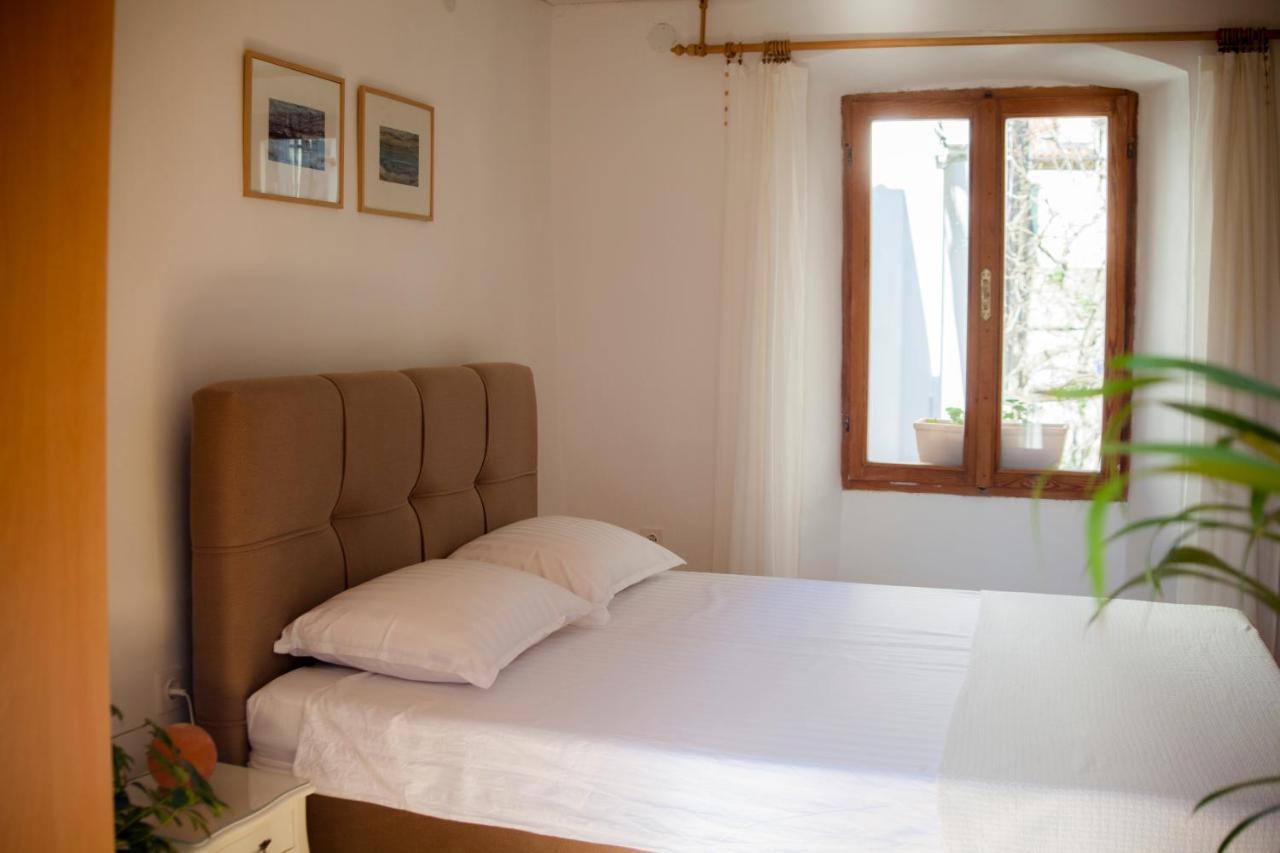 Amarilis Rooms Groznjan Ngoại thất bức ảnh